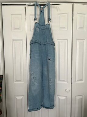 Free People Light Wash Distressed Denim Overalls size XS